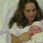 波特曼顺利产下一子 和未婚夫相识《黑天鹅》