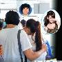 周杰伦法国搂绯闻女友逛街 间接承认新恋情