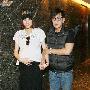 陈浩民扶大肚妻子聚餐 称已经认错只能被动等待