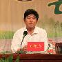 组图：江苏卫视跨年 艾薇儿领衔Hold住幸福