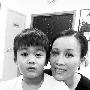 那英与儿子外形相似 母子合照曝光