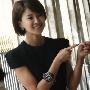 组图：韩国女演员李诗英巴黎街头拍摄素颜照