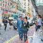 东亚银行主席二公子愉快 甘比陪刘銮雄吃饭(图)