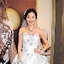 庄思敏亮相婚纱秀 不信巫翊鸣打人(图)
