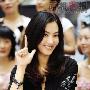张柏芝亮相长沙 随身戴“LUCAS”想生女儿(图)