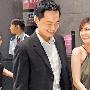 Selina紧锣密鼓筹办婚事 不遗余力选出嫁婚纱