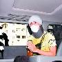 林峰脊骨移位 捂口罩出院被疑整容(图)