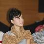 张静初亮相时装发布会 环保服饰简单大方(图)