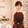 侯佩岑香港出席活动 称婚礼客人平均50岁(图)