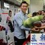 李晨《晨光倒影》签售会 揭演艺路成长往事(图)