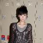 图文：《劲歌金曲》录像-泳儿单人照