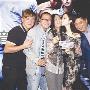 东京封后送导演神秘大礼  范冰冰：我就是豪门