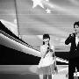韩庚赴港宣传“母亲水窖” 为公益捐赠演出服
