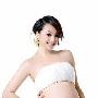 曹颖顺利产下6斤男婴 丈夫王斑当场哭泣(图)