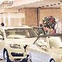 吴君如搬入豪宅 与袁咏仪成邻居(组图)
