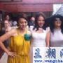 组图：大S汪小菲海南大婚 婆婆张兰心情愉悦