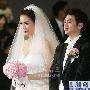 河莉秀携夫庆结婚周年 妇唱夫随高调再整容(图)