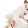 侯佩岑第三套婚纱曝光 新郎造型单调(图)