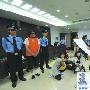 高晓松穿囚服现身法院 被禁止接受采访(图)