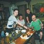 超女冯家妹火锅店开垮了又开茶馆 球星名嘴捧场