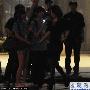 李湘黑脸当街对老公发飙 怒气吓坏粉丝(组图)