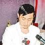 庾澄庆被批不挺Selina 回应：什么叫怪怪的