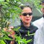 邓育昆火化 刘雪华瘦成纸人哭喊“爸爸”(组图)