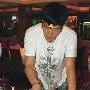 刘翔28岁生日宴飙歌 古巨基零点送祝福(组图)