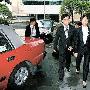霆锋家中约见律师近4小时 律师拒透露离婚条件