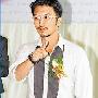 霆锋忧郁无心为儿提早庆生 柏芝疑遭贺岁片除名