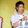 王力宏上海化身厨神 不信迷信不介意多当伴郎