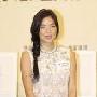 乐基儿拒谈与黎明婚变传闻 开心获赠婴儿背带