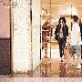 刘嘉玲肚子凸起素颜逛街 被疑怀孕(组图)