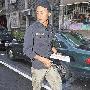 阮经天学英文被疑想进军国际 提女友面露不悦