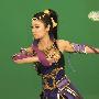 林心如罕见装嫩低胸照曝光 网友评像哪吒(组图)