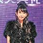 陈冠希旧爱谢芷蕙亮相秀美腿 无聊玩自拍(组图)