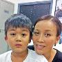 那英与儿子合照曝光 8岁高兴“正太”十足