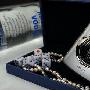 炫彩宝石风情万种 佳能IXUS200套装热卖