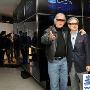 三星3D电视全球首发 卡梅隆亲临现场祝贺
