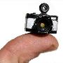 偷拍无罪！世界最小姆指甲数码相机问世