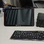 ARCHOS 两款Android 装置：70以及101 Internet Tablet 动手玩