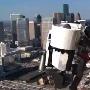 Martin 公司说 Jetpack 飞行器是很「实用」的，还用一支有点鸟的短片来证明