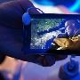 Intel 于 CES 展示 Medfield 手机参考平台