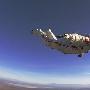 为自由落体而制的「宇宙飞行服」-- Red Bull Stratos 期望打破五十年多前的十万呎纪录！（影片）