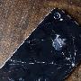 iPhone 4正反面玻璃破裂数量是3GS的一倍