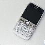 S60智能全键盘新宠 诺基亚E5超值1250元