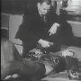 《VH1 名人死亡现场纪实 第一季》(VH1 Famous Crime Scene Season 1)更新至第1集 图帕克沙库[DSR][TVRip]