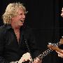 Status Quo -《Live At Glastonbury》[TVRip]