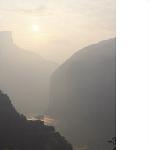 十月三峡，雾弥漫叶未红图片 自然风光 风景图片