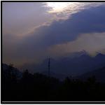 站在水长城的山上，看雨后的景色图片 自然风光 风景图片
